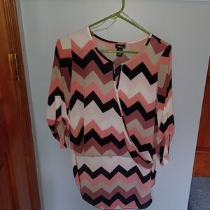 Rue 21 chevron Xtra small shirt. Nice shirt, no returns.